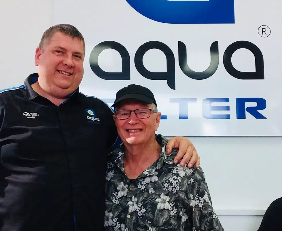 Steve Reynolds with Eric Vandy