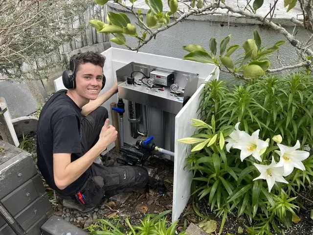 Jakob from Aqua Works installing a UV water treatment system and pump